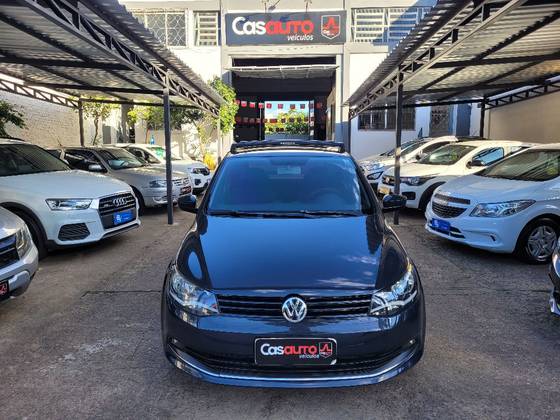 VOLKSWAGEN GOLF 1.6 MI 8V FLEX 4P MANUAL VOLKSWAGEN GOLF 1.6 MI 8V FLEX 4P MANUAL